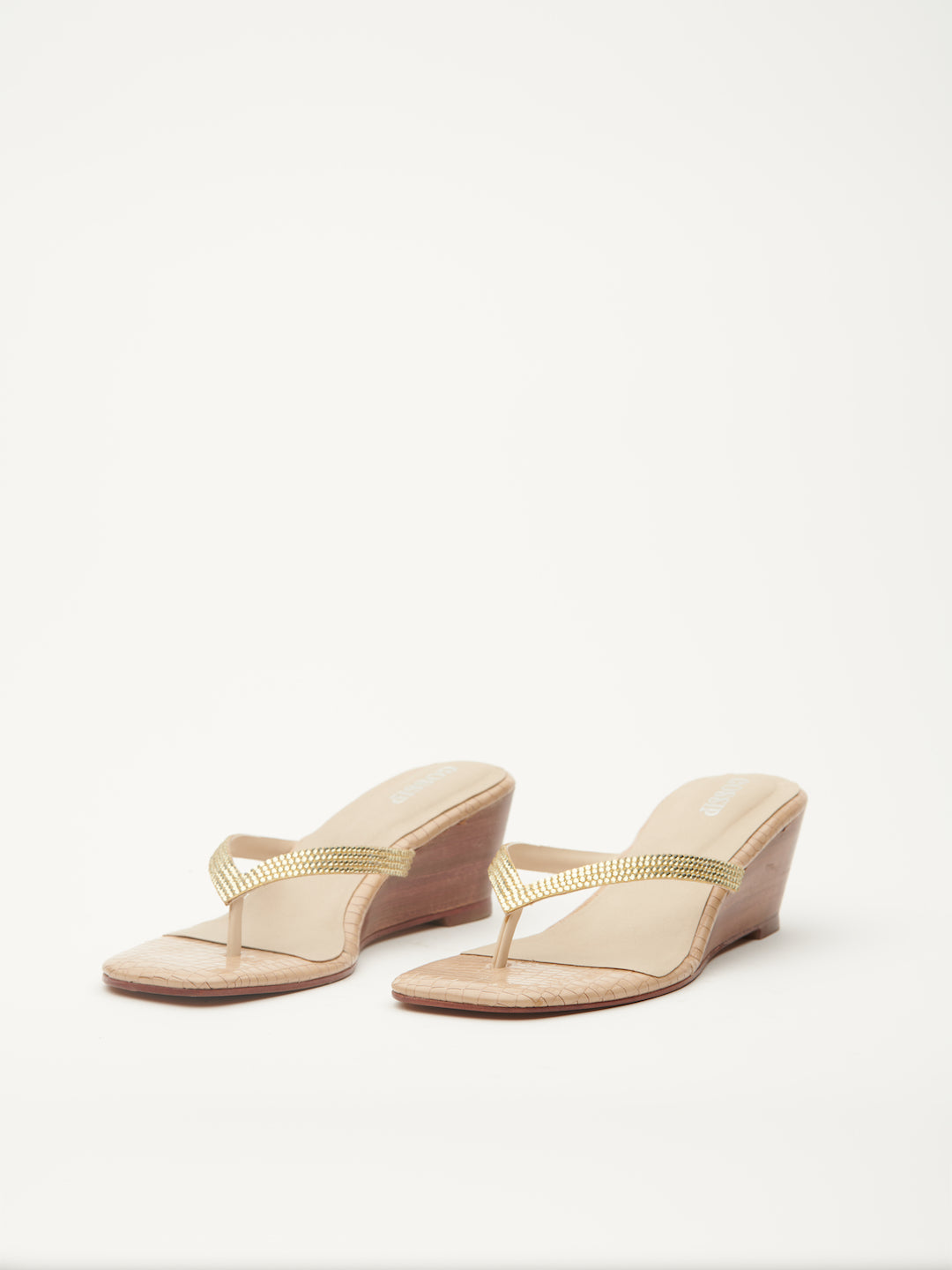 SIGNATURE THONG WEDGES