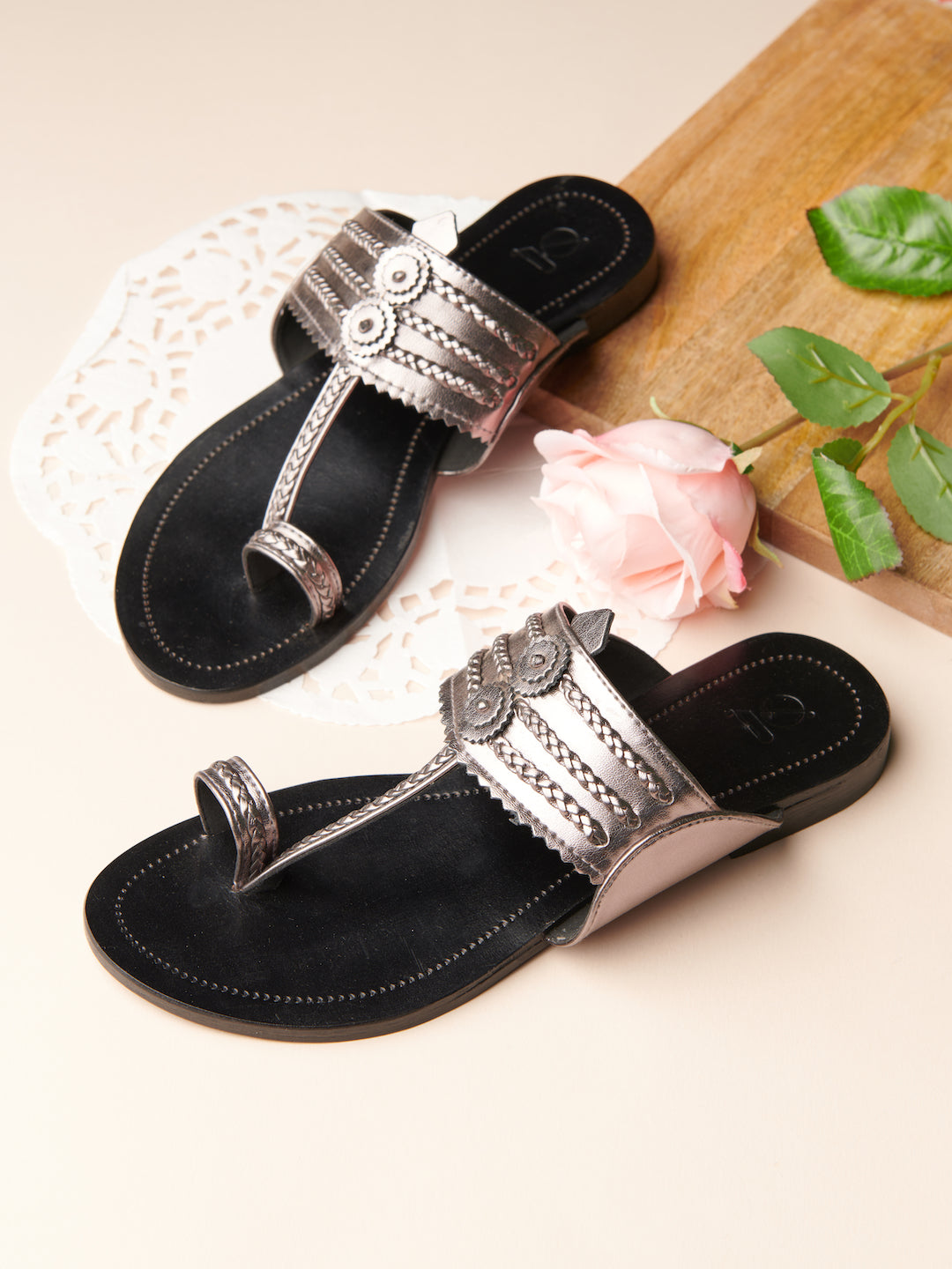 CLASSIC METALLIC KOLHAPURI