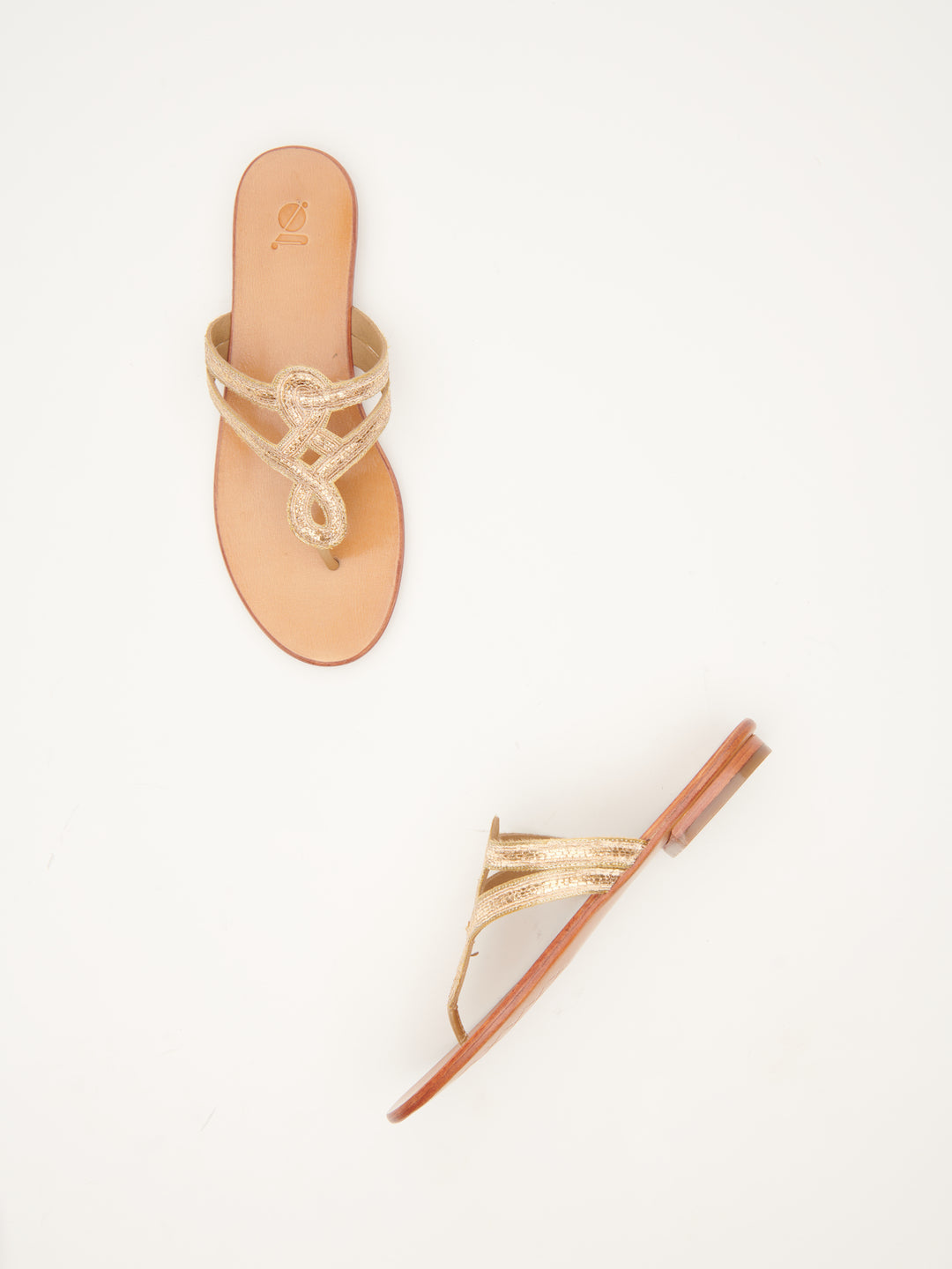 PITTA' MOTIF EMBROIDERED FLATS