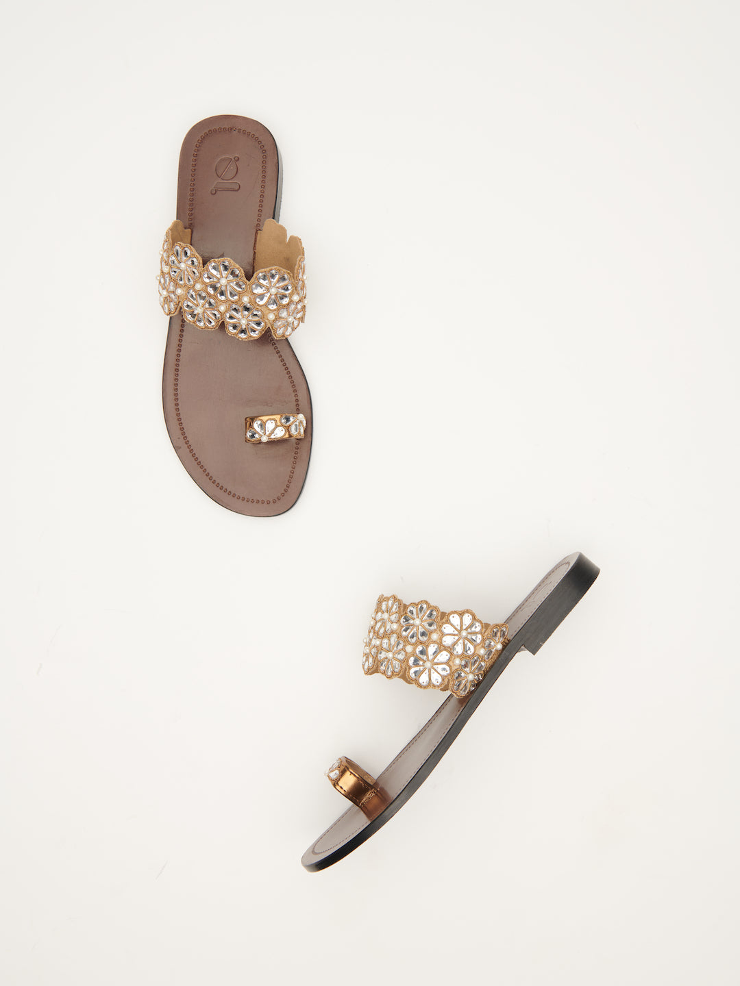 SHISHA' HAND EMBROIDERED FLATS