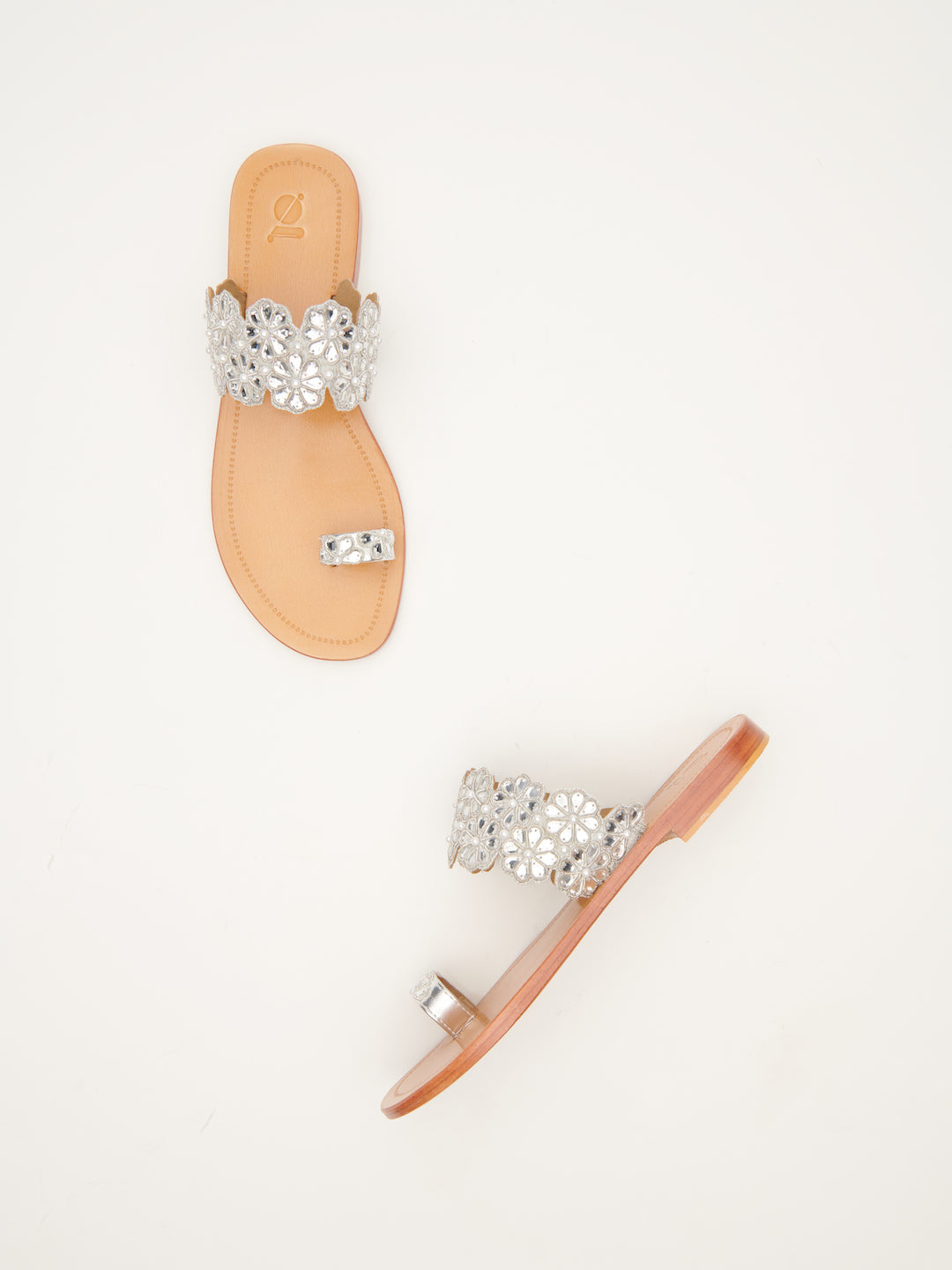 SHISHA' HAND EMBROIDERED FLATS