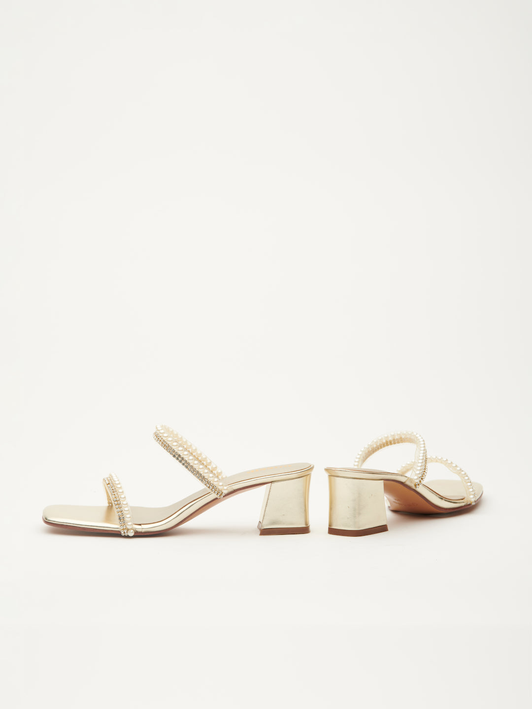 EMBLAZED HAND EMBRIODERED HEELS