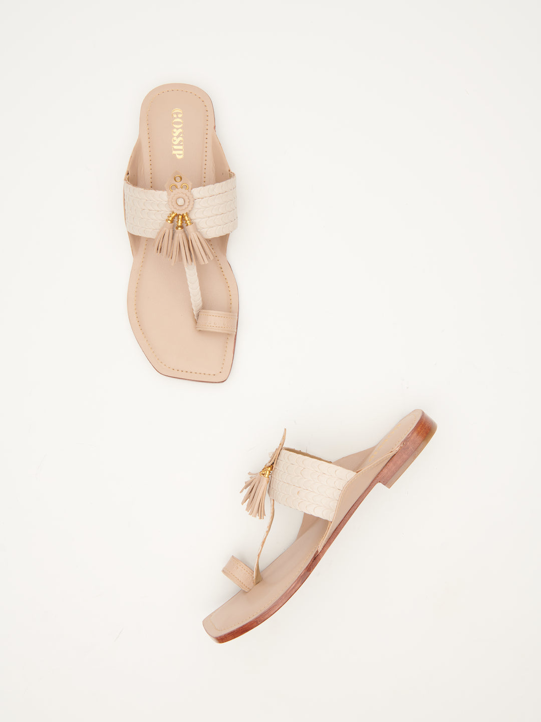 INTERLACED TASSEL KOLHAPURI