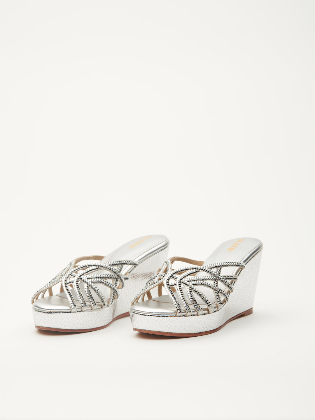 DICHROMATIC DILEMMA PLATFORMS