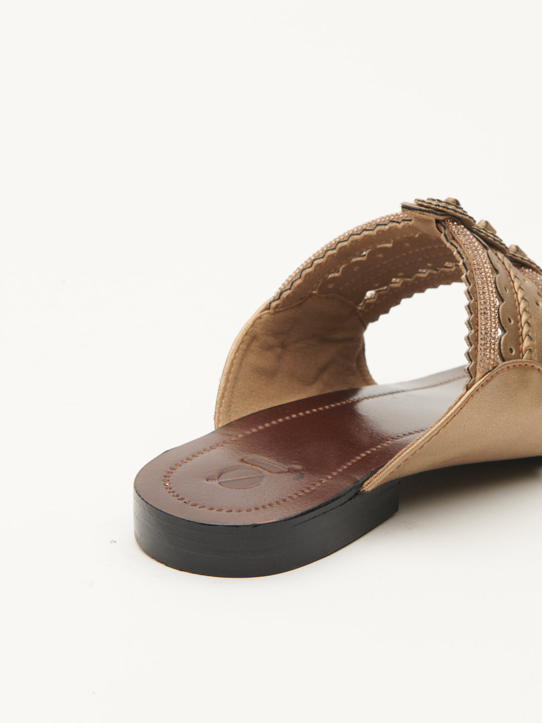 GOSSIP GALORE KOLHAPURI FLATS