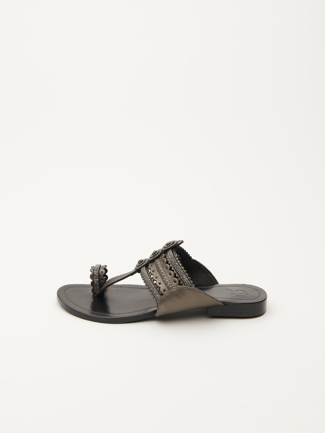 GOSSIP GALORE KOLHAPURI FLATS