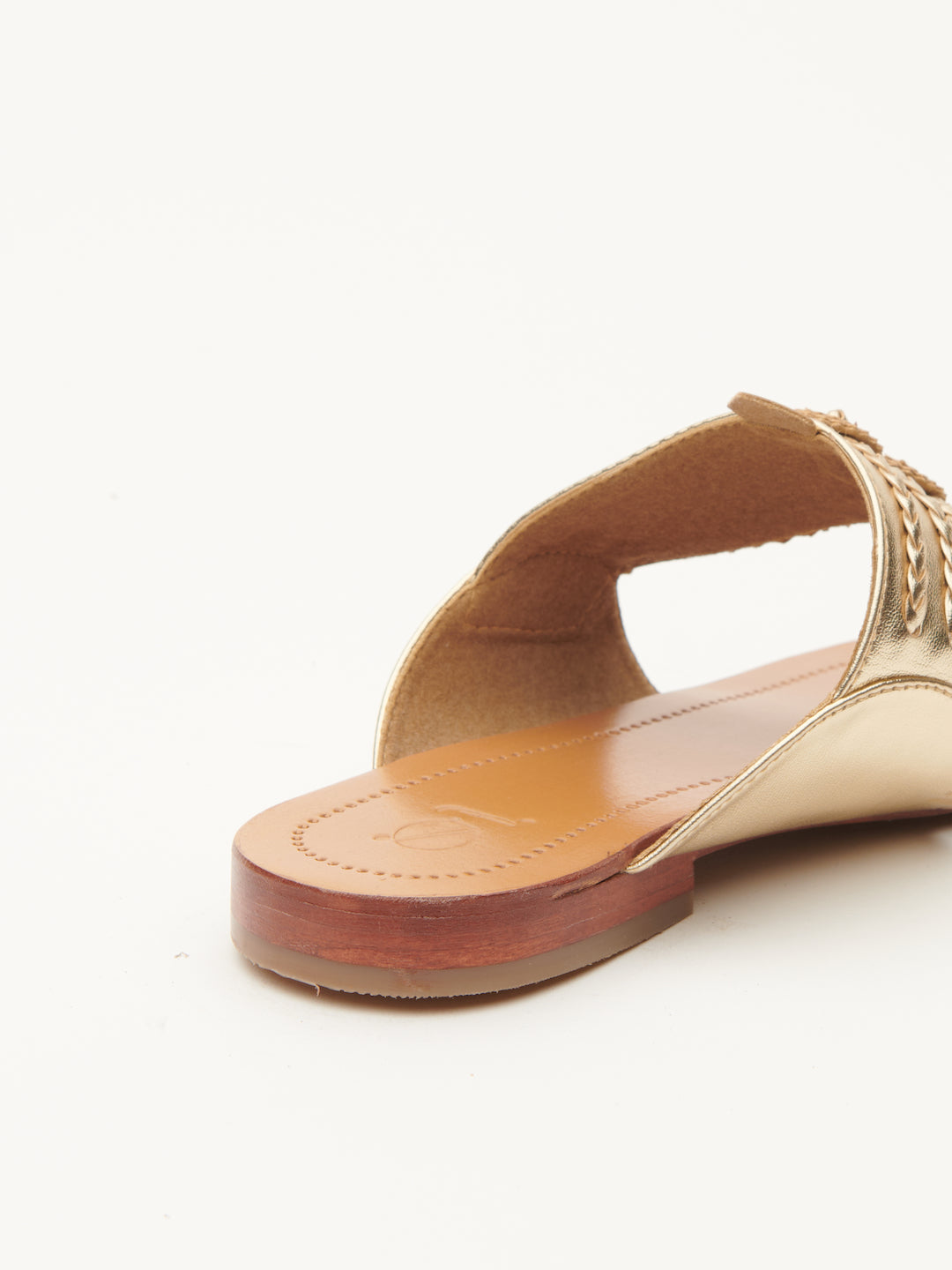 CLASSIC METALLIC KOLHAPURI