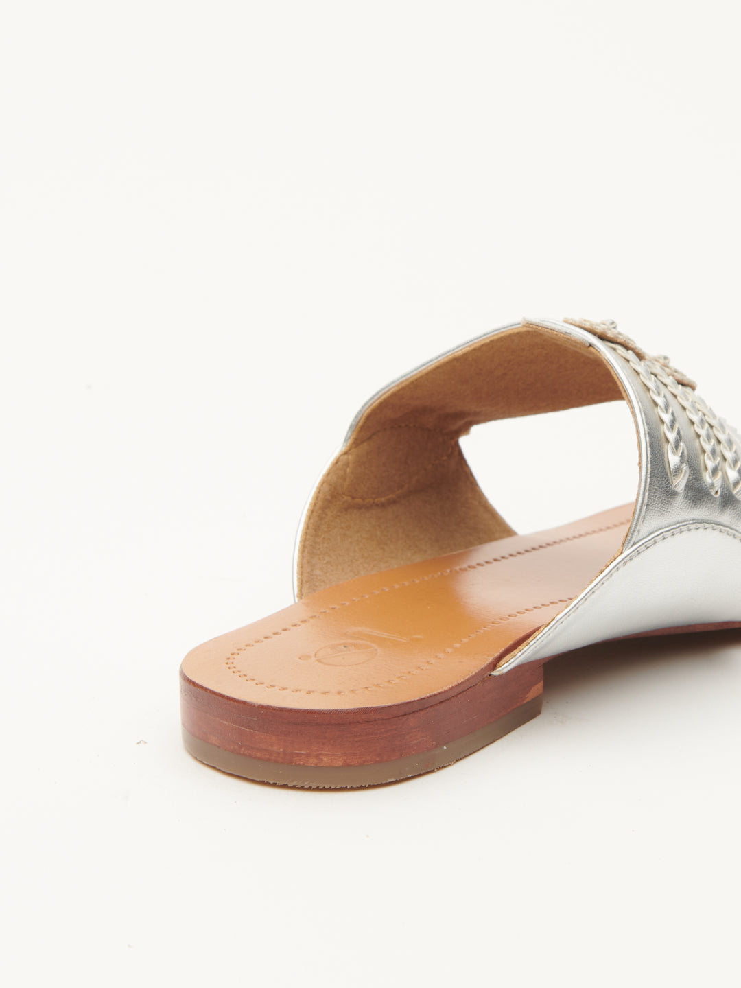 CLASSIC METALLIC KOLHAPURI