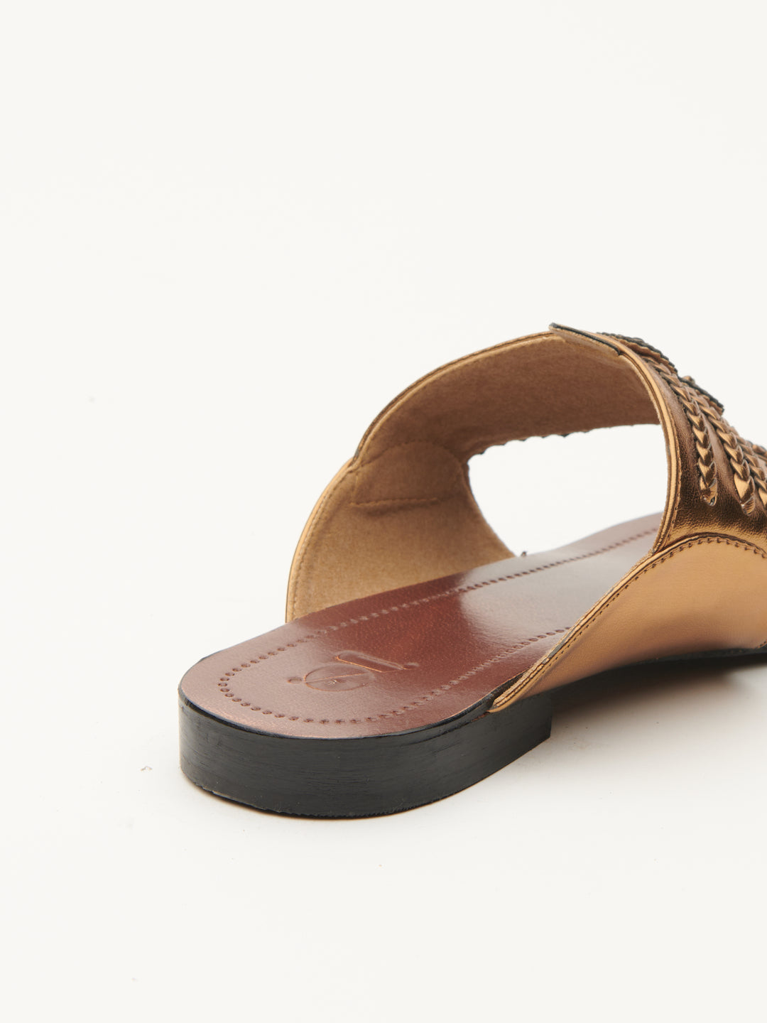 CLASSIC METALLIC KOLHAPURI