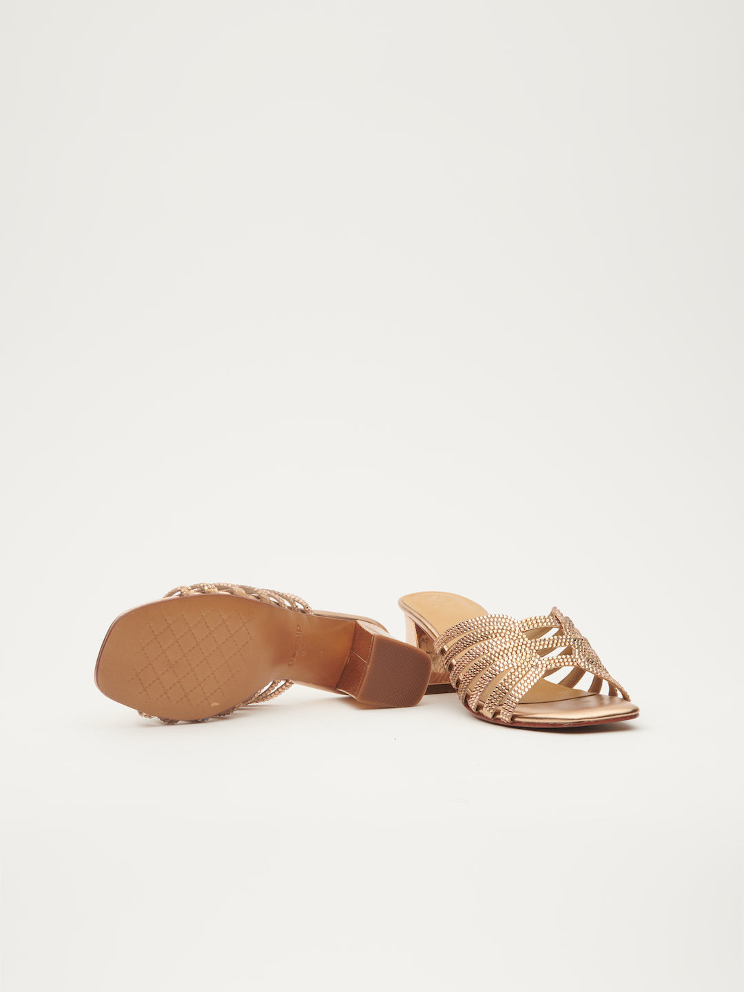 DIANE HEELS