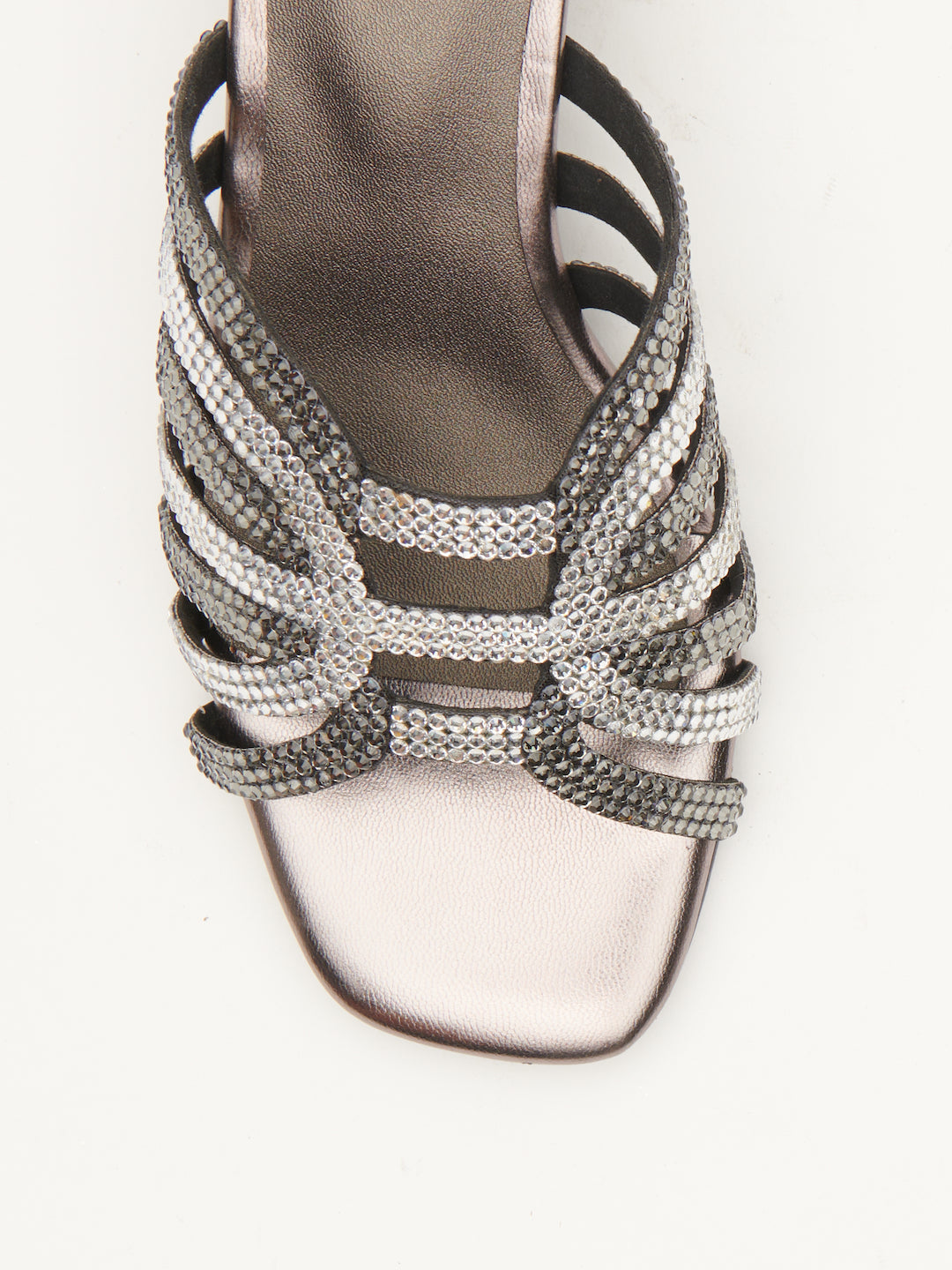 DIANE HEELS