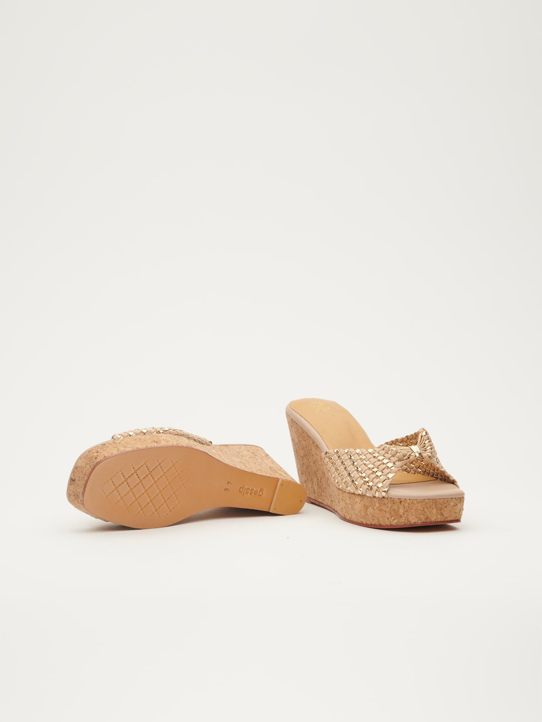 BUTTERFLY EFFECT PLATFORMS