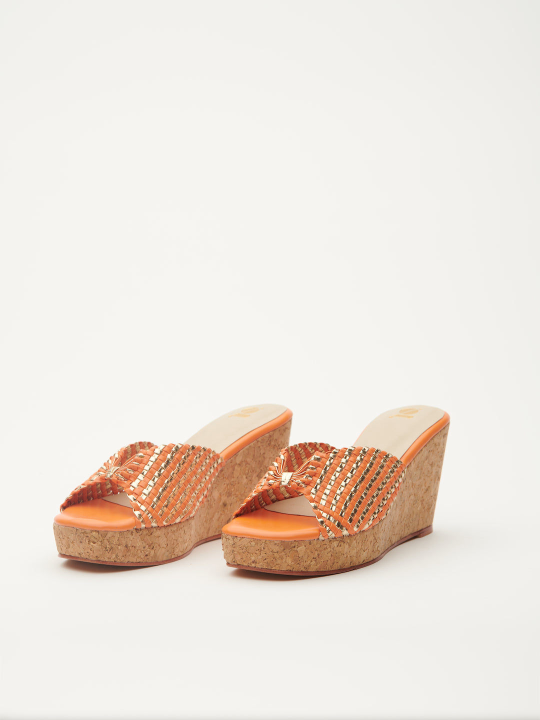 BUTTERFLY EFFECT PLATFORMS