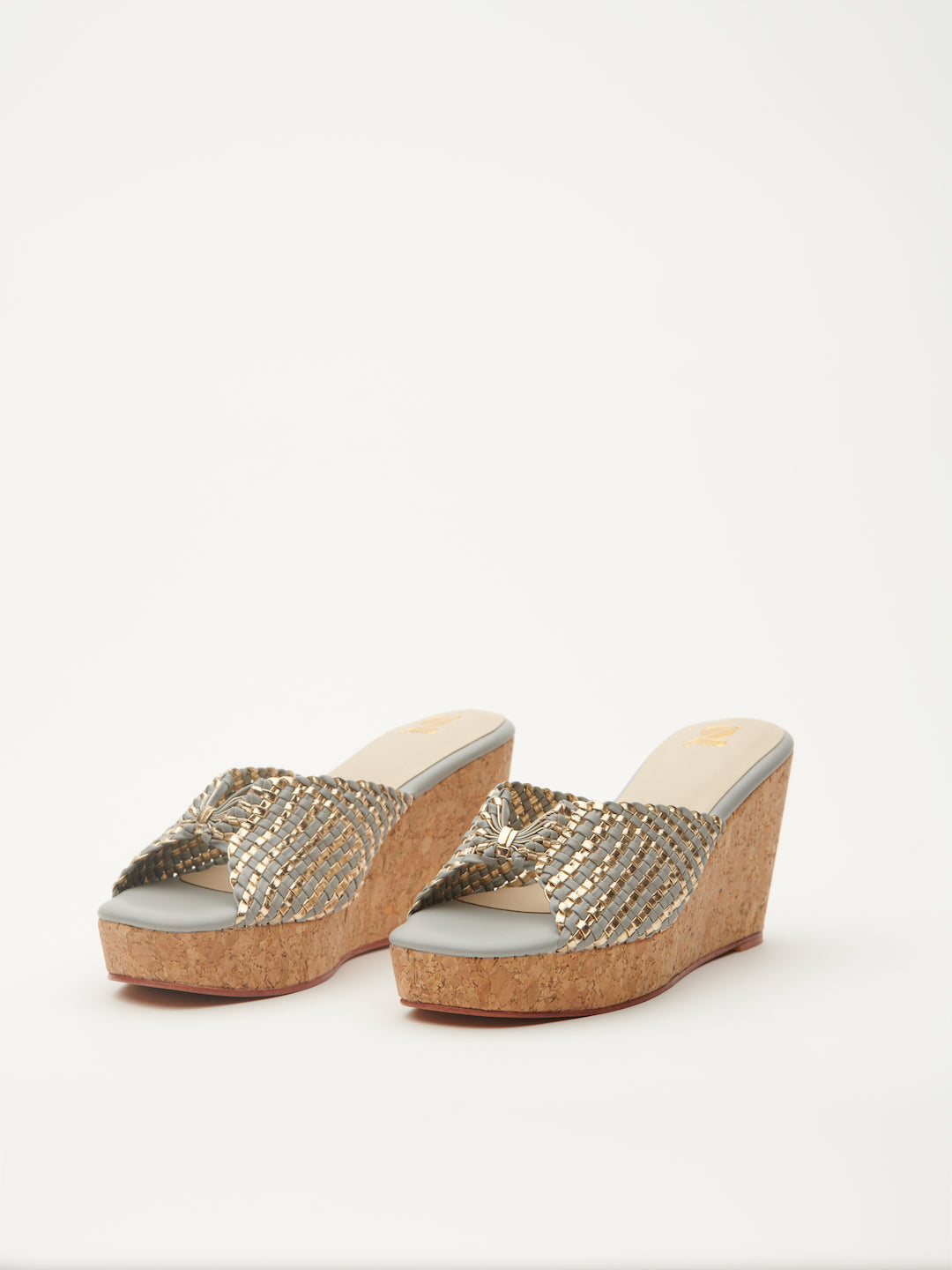 BUTTERFLY EFFECT PLATFORMS