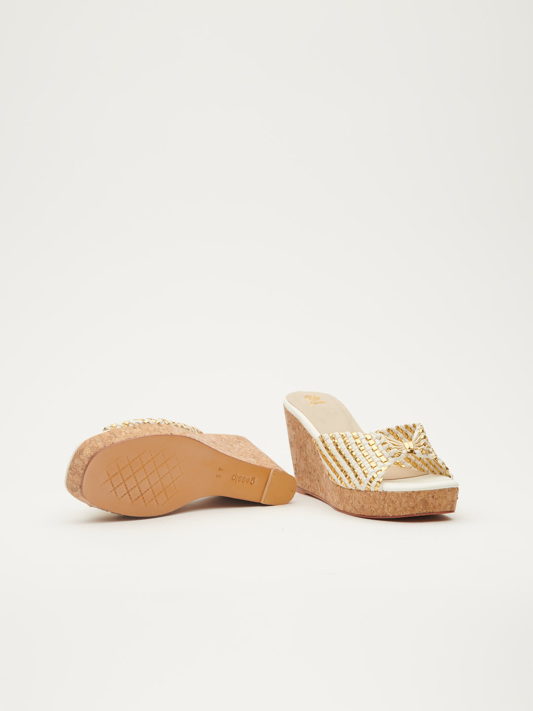 BUTTERFLY EFFECT PLATFORMS