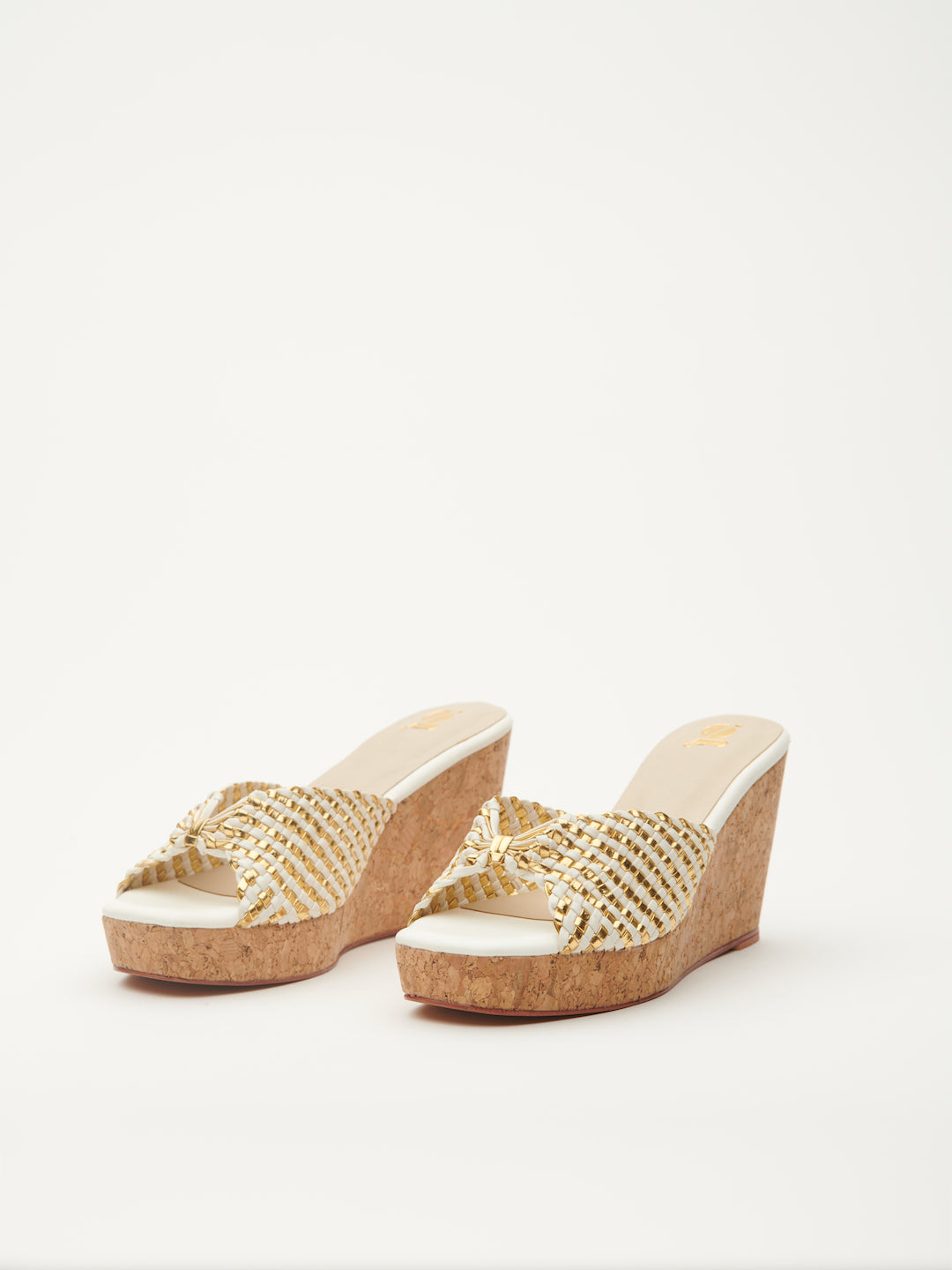 BUTTERFLY EFFECT PLATFORMS