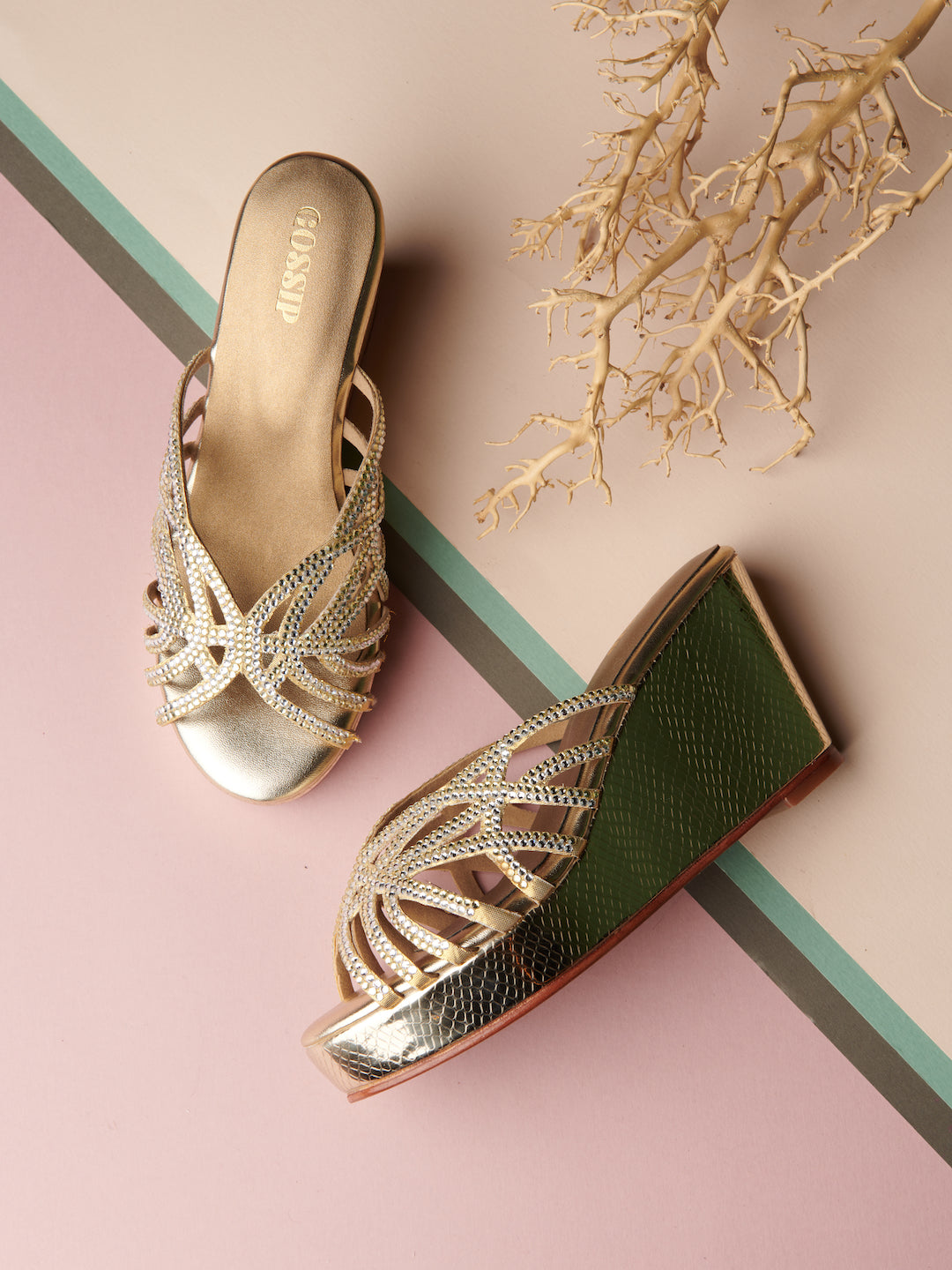 DICHROMATIC DILEMMA PLATFORMS