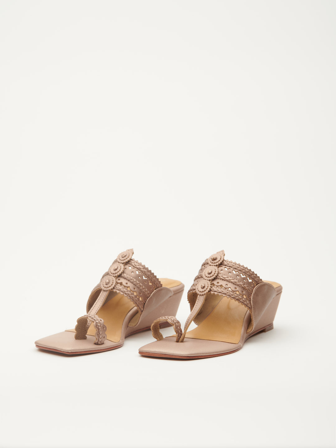 Classic Kohlapuri Wedges