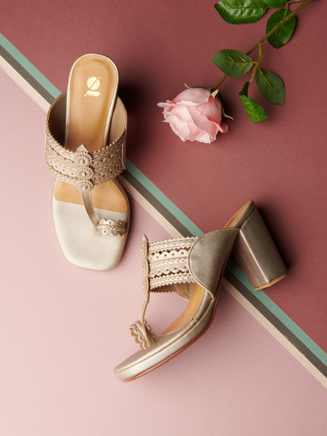 LEVELS KOLHAPURI HEELS