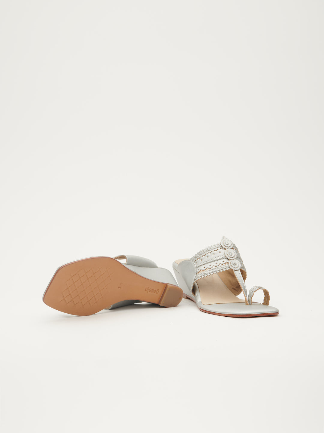 Classic Kohlapuri Wedges