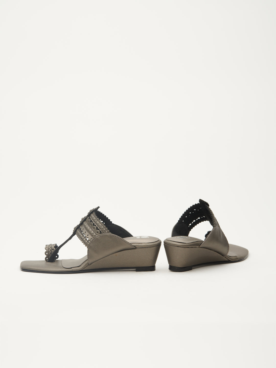 Classic Kohlapuri Wedges