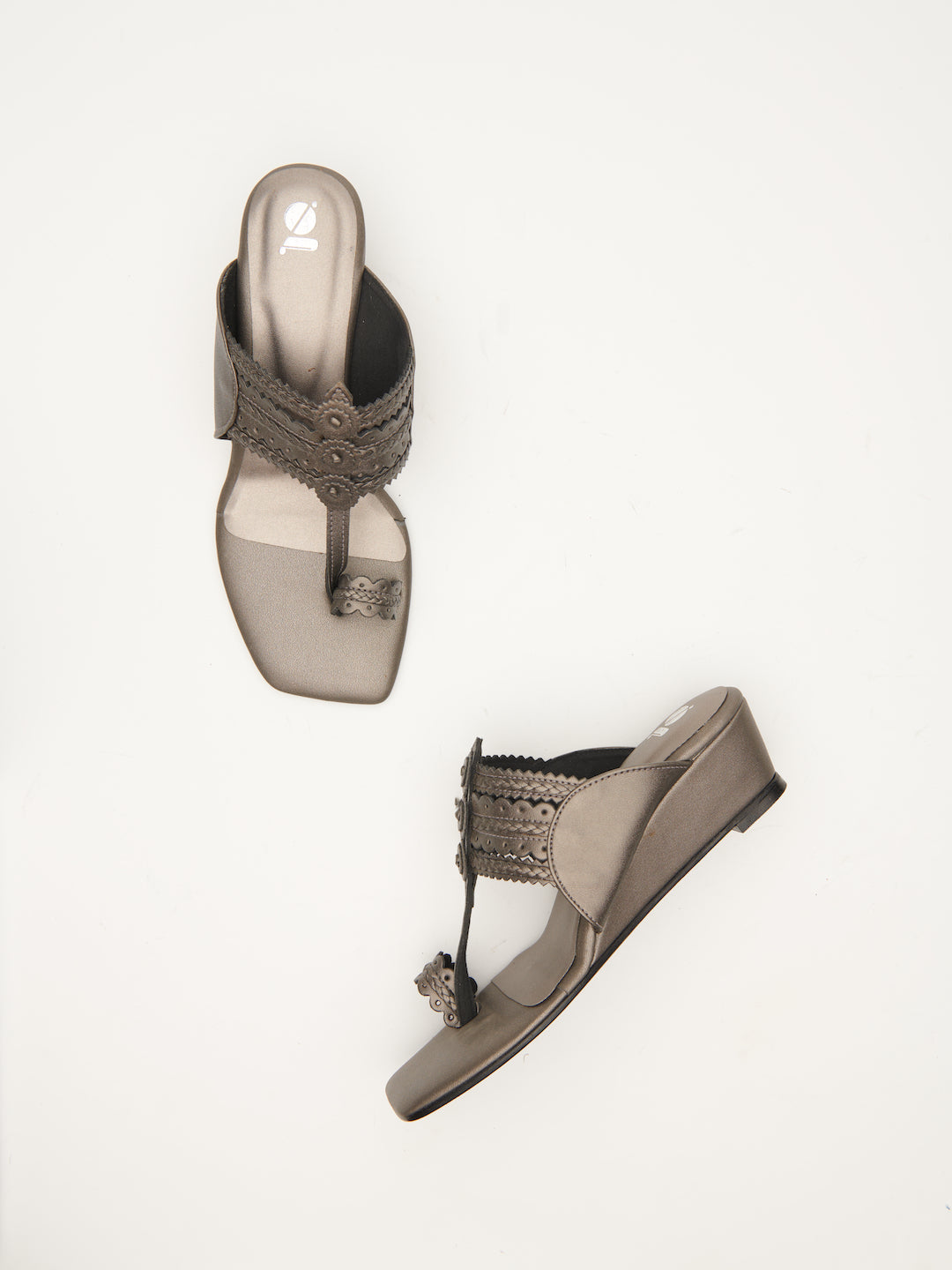 Classic Kohlapuri Wedges