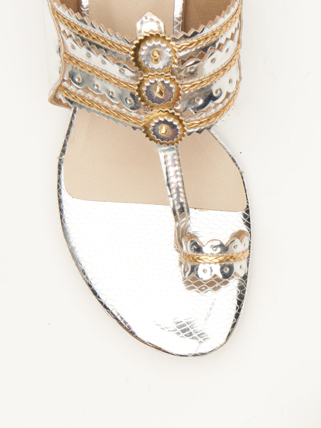 LEVELS METALLIC KOLHAPURI