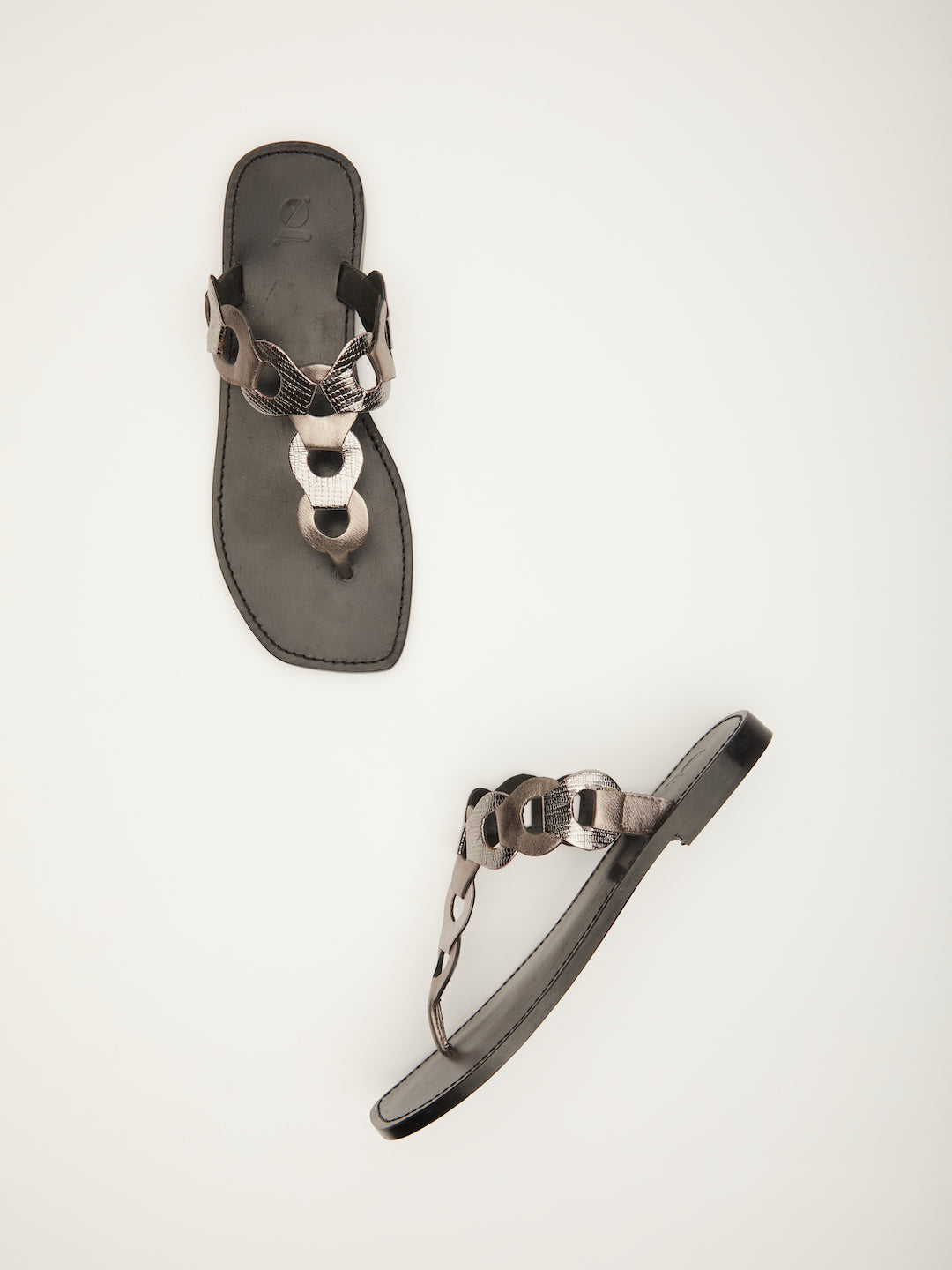 CONNECTED SOCIETY FLATS