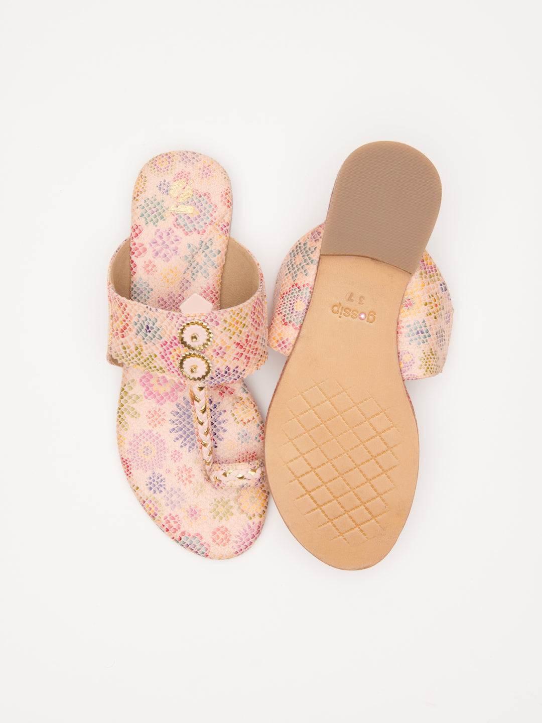 FLORAL EMBOSSED KOLHAPURI