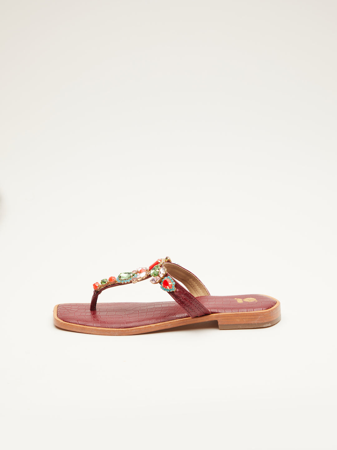 NAVRATAN KUJA THONGS