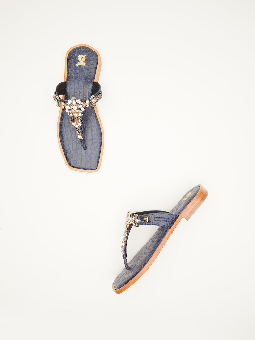 NAVRATAN SAPPHIRE THONGS