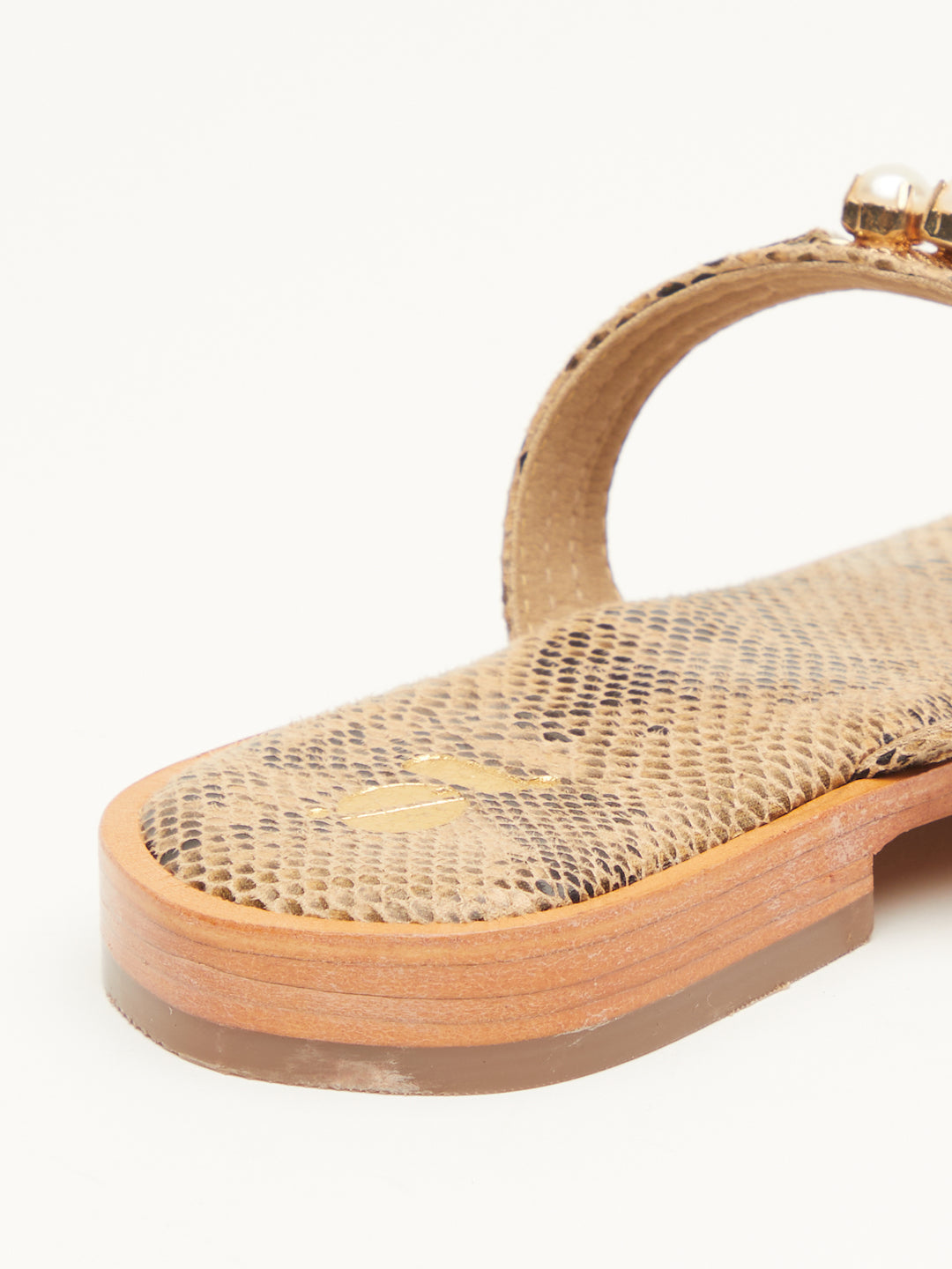 NAVRATAN CHANDRA THONGS