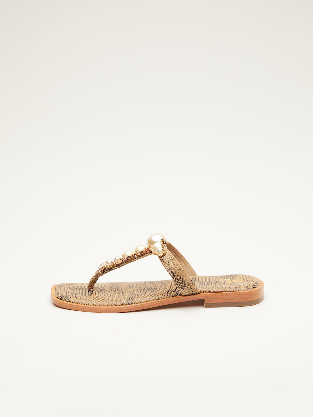 NAVRATAN CHANDRA THONGS