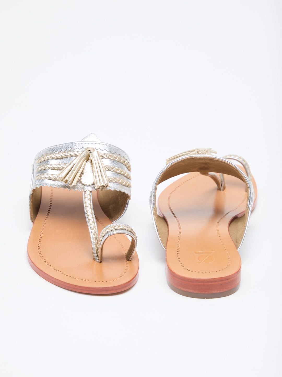 FLAT TASSEL KOLHAPURIS