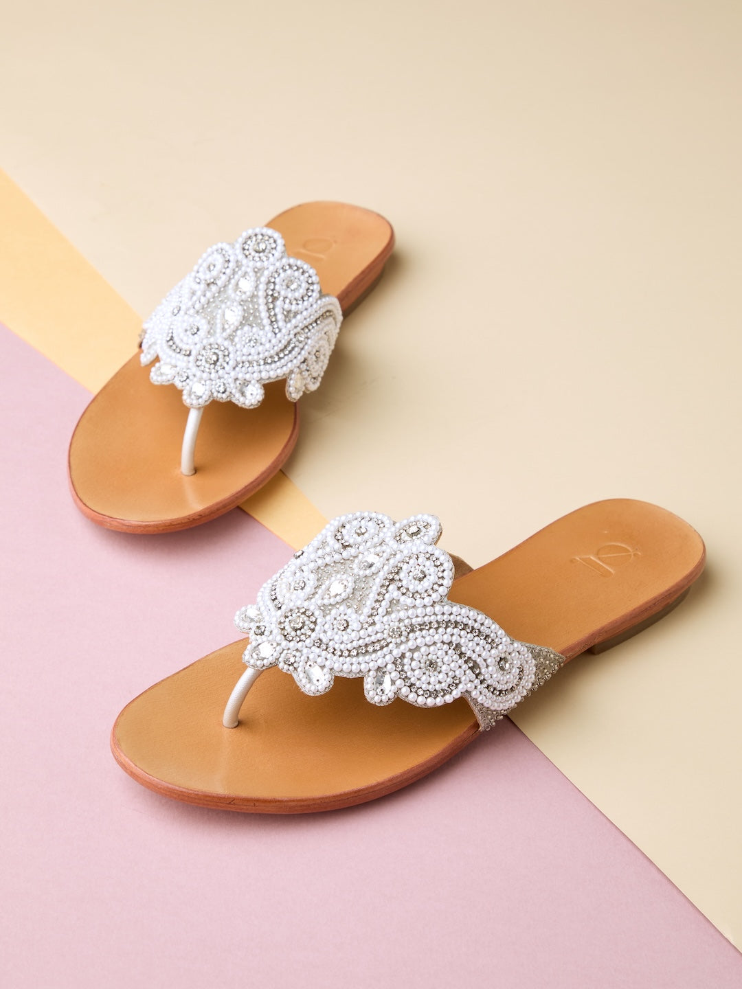 NAAZ EMBROIDERED FLATS