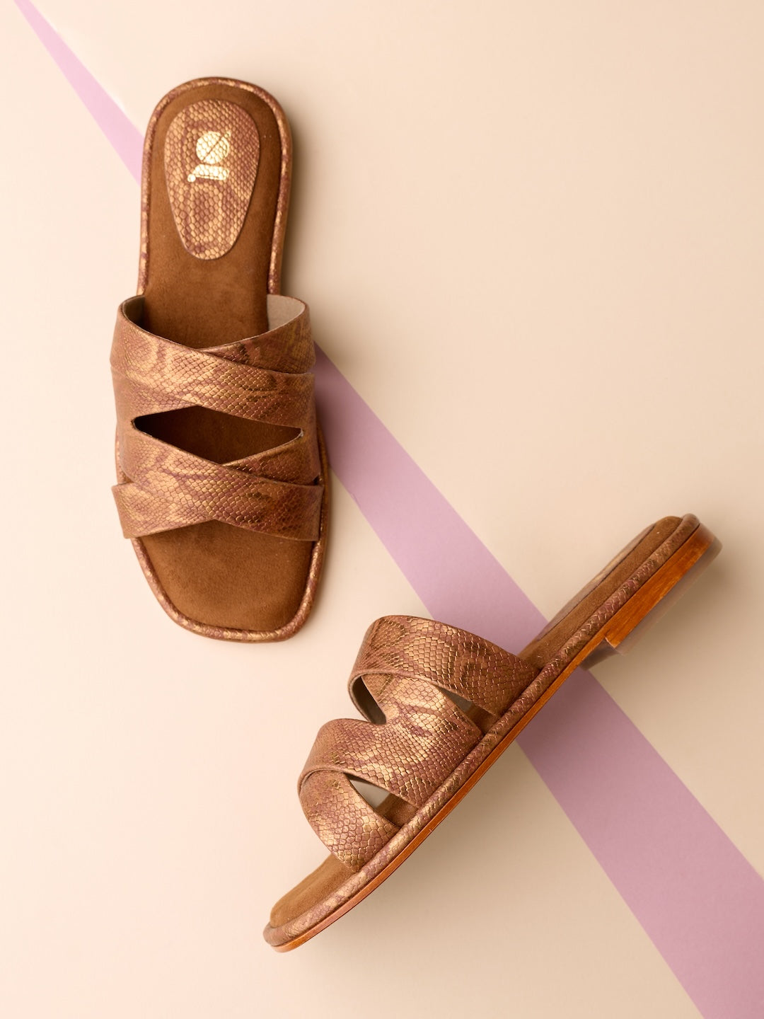 MEDUSA'S GLANCE FLATS