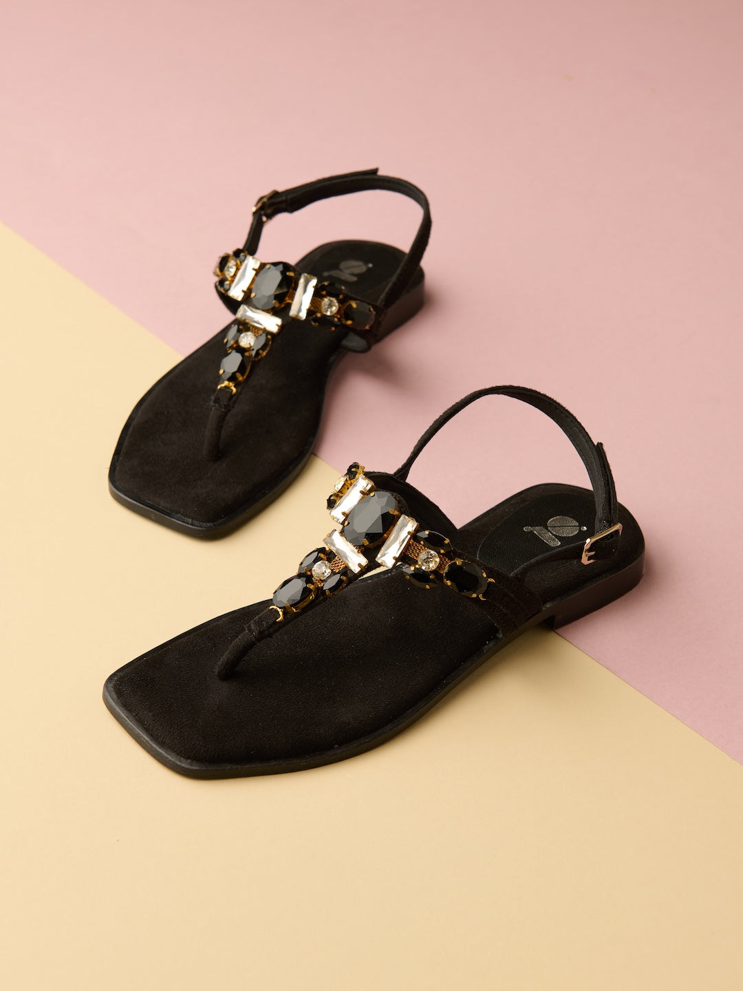 Saint Noir Flats