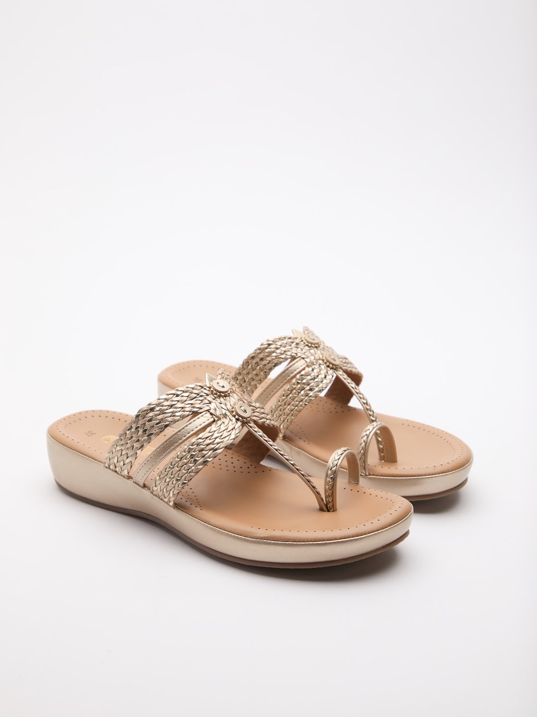 Woven Muse Kolhapuris