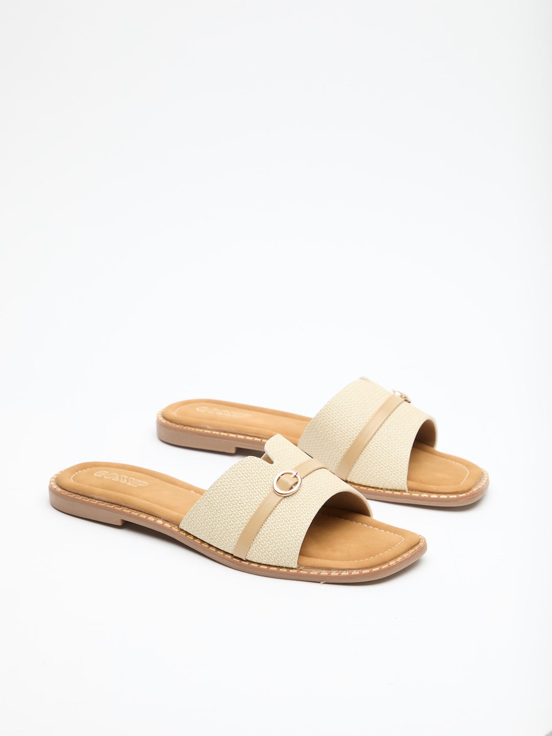 The Buckle Edit Flats
