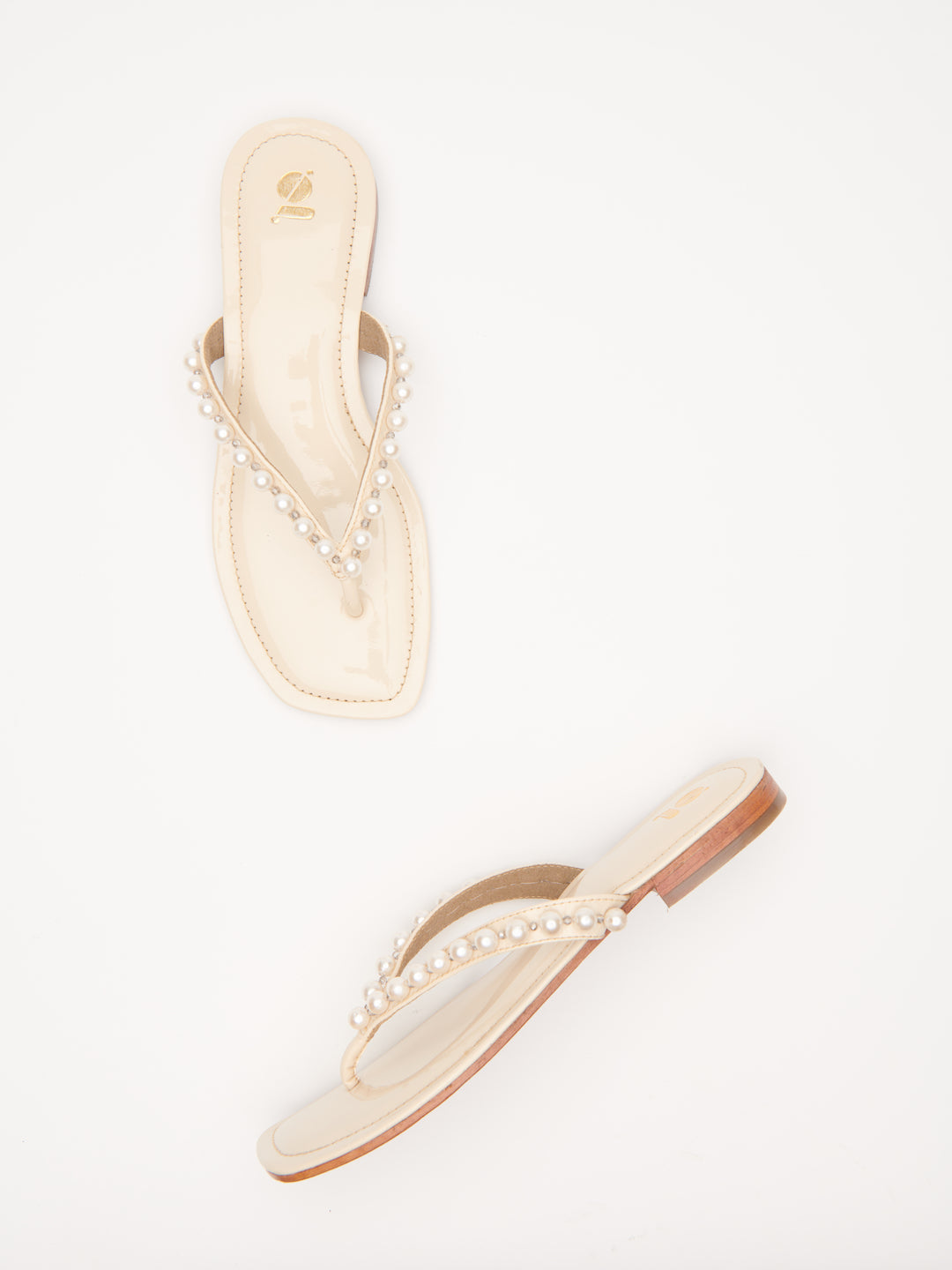 CONTEMPORARY PEARL FLATS