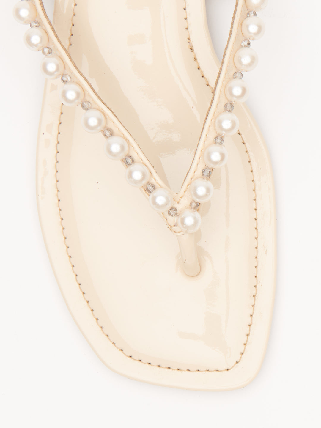 CONTEMPORARY PEARL FLATS