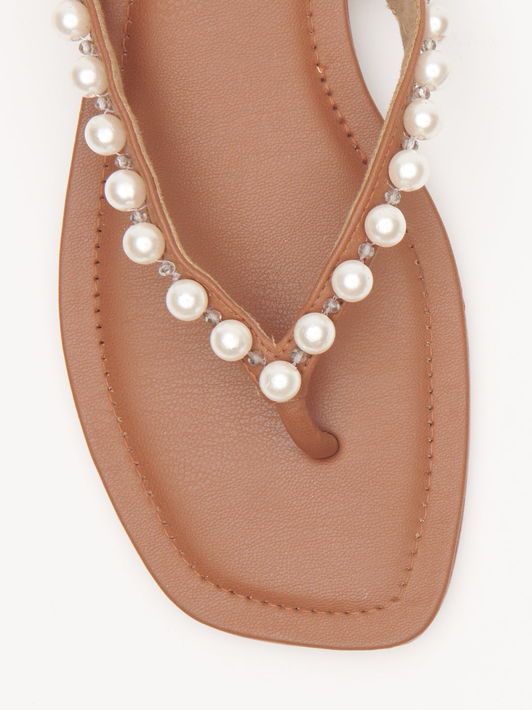 CONTEMPORARY PEARL FLATS