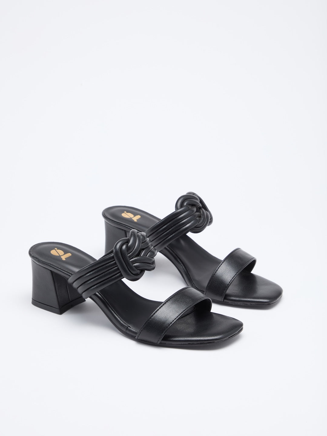 TWISTED FANTASY HEELS