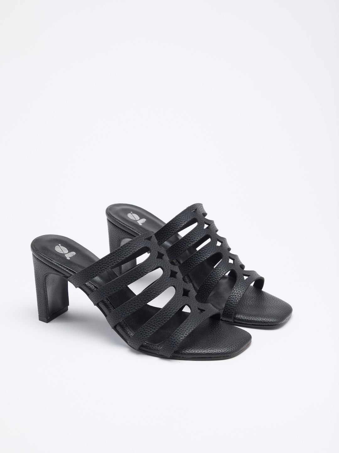 TRACE THEORY HEELS