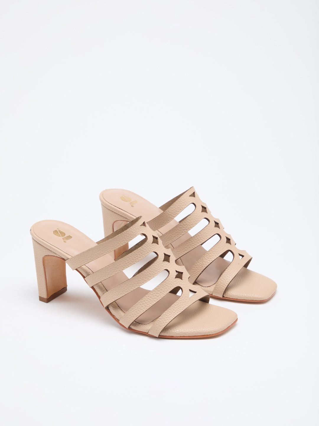 TRACE THEORY HEELS
