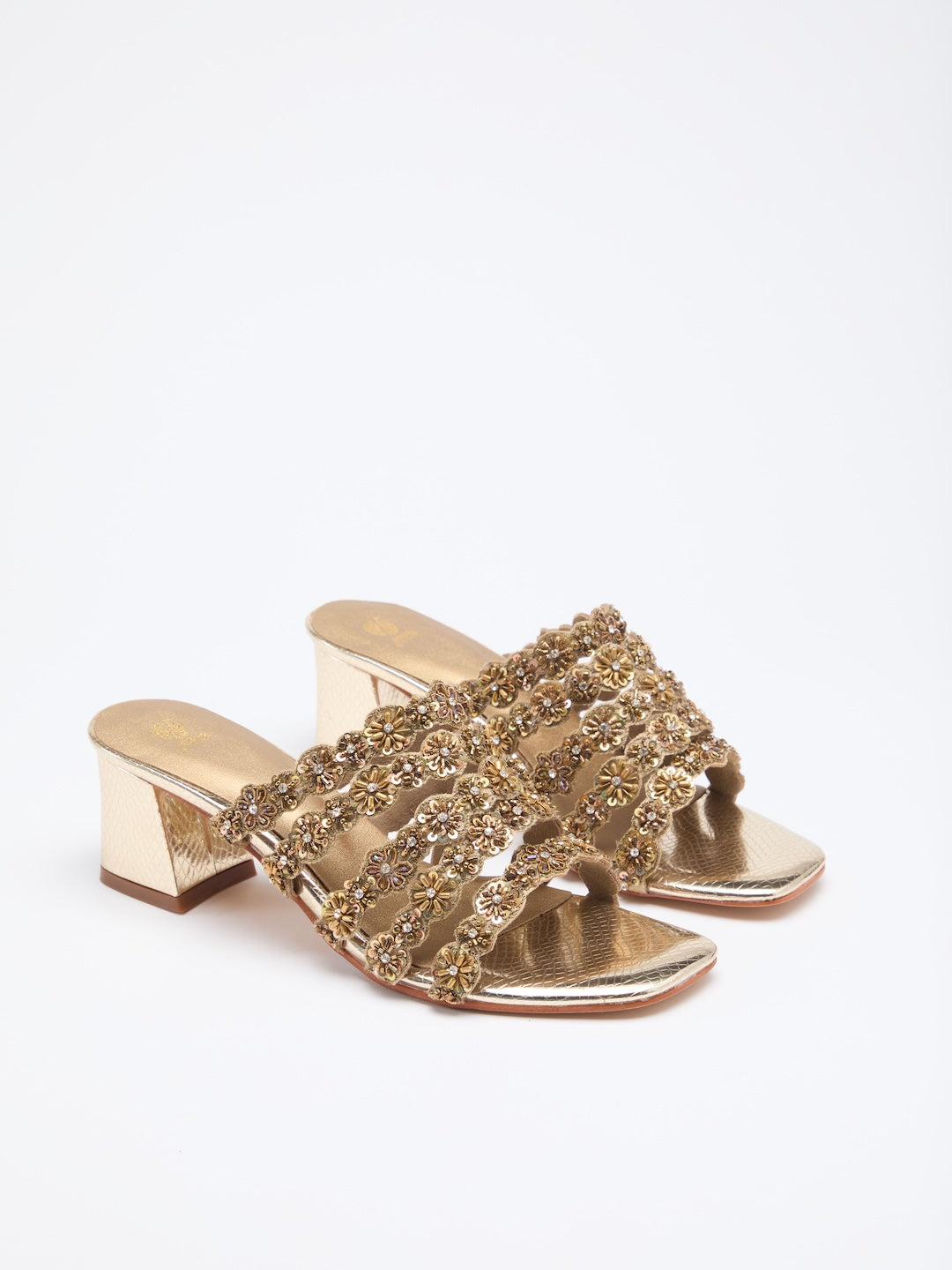 EMBELLISHED BLOOM HEELS