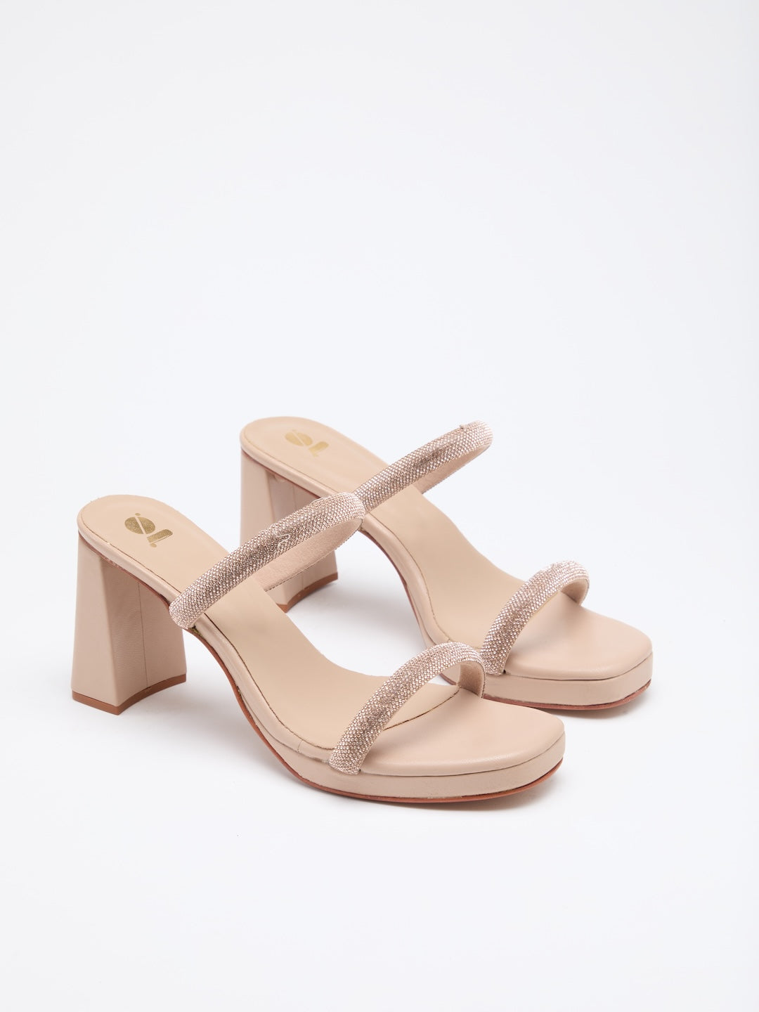 SUPERNOVA STRAPPY SLIDES