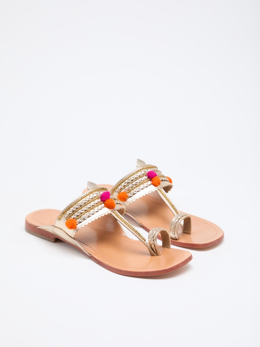 ZENDAYA FLATS