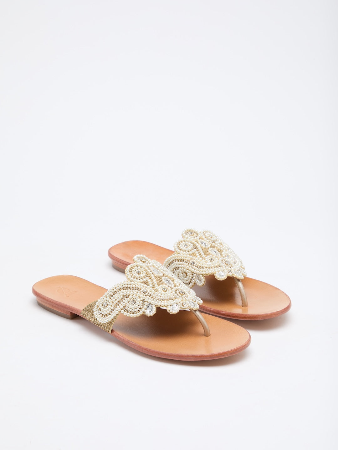 NAAZ EMBROIDERED FLATS