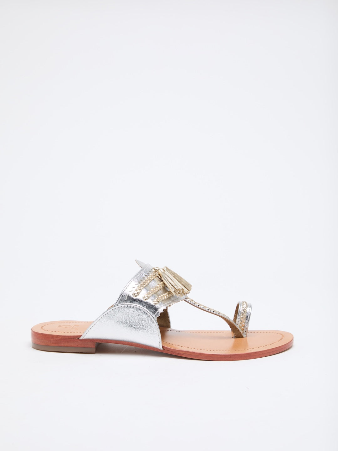 FLAT TASSEL KOLHAPURIS